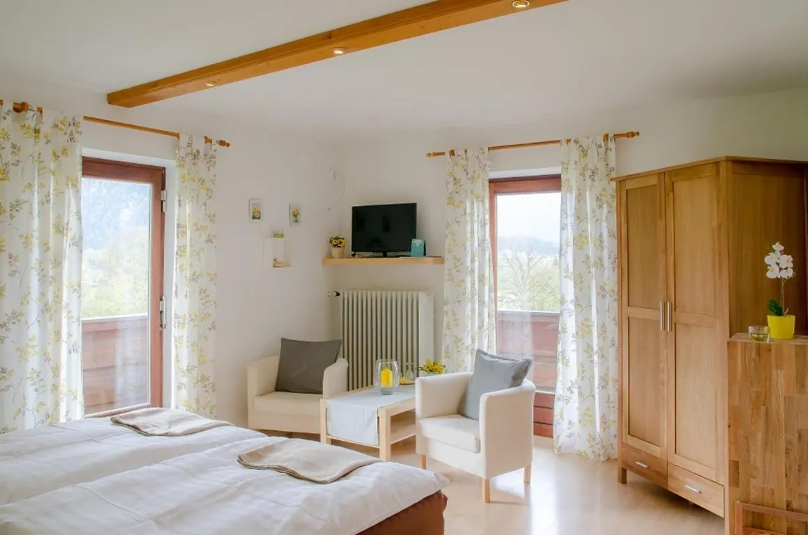 Guest house Gaestehaus Moderegglehen Schoenau am Koenigsee
